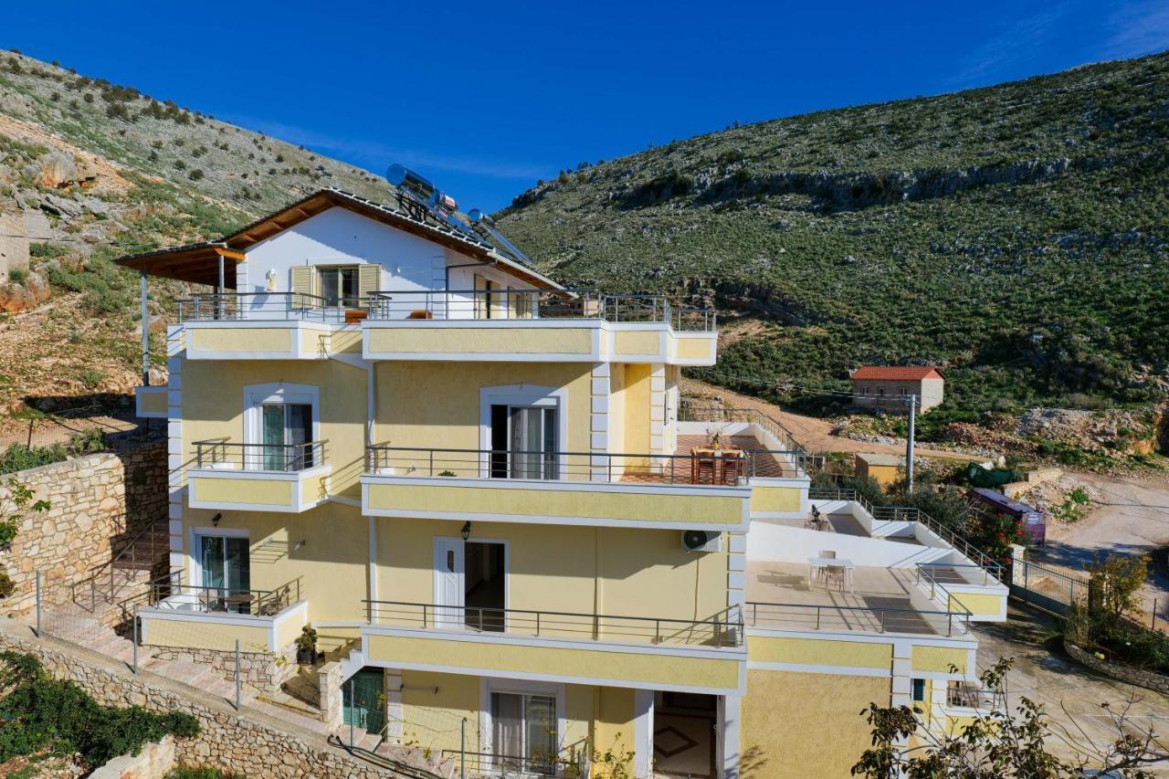 Sunny Holiday Sarande Exterior photo