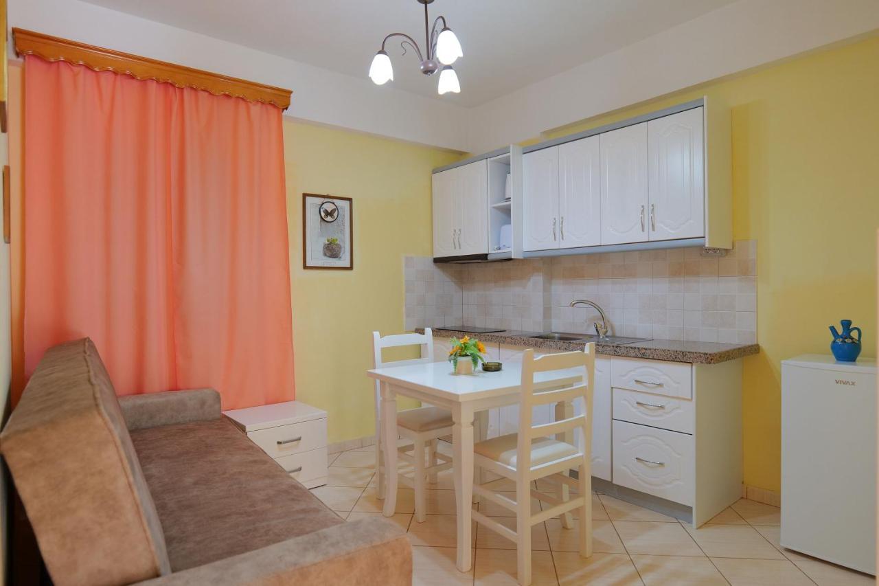 Sunny Holiday Sarande Exterior photo