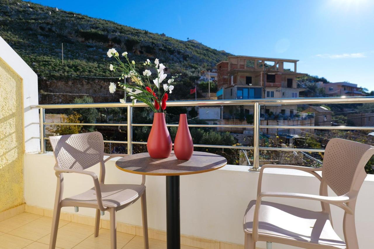 Sunny Holiday Sarande Exterior photo
