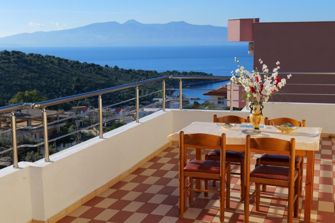 Sunny Holiday Sarande Exterior photo