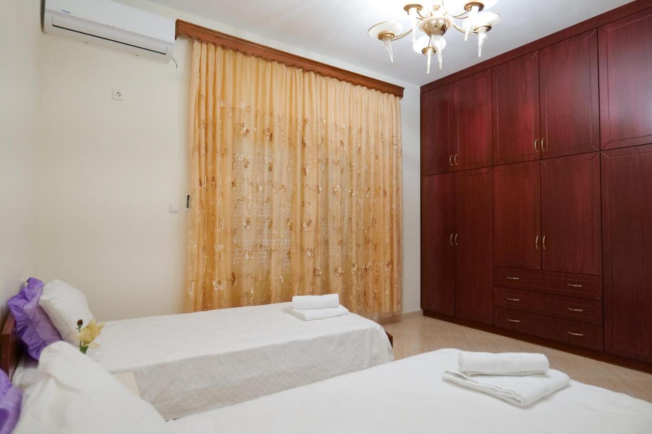 Sunny Holiday Sarande Exterior photo