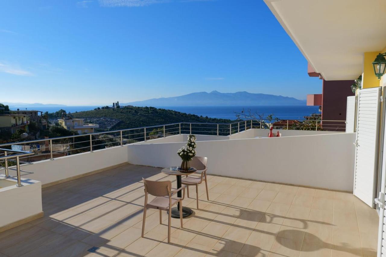 Sunny Holiday Sarande Exterior photo
