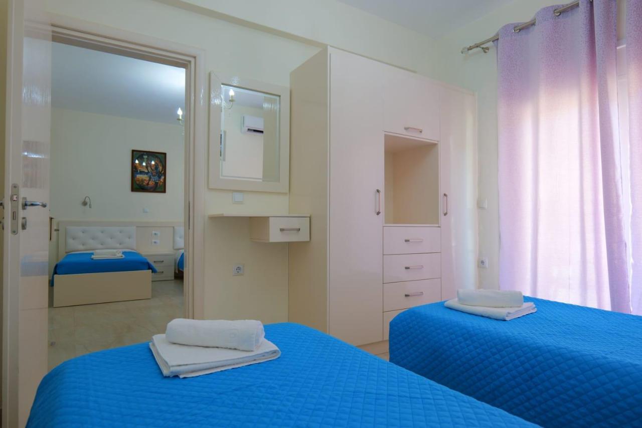 Sunny Holiday Sarande Exterior photo