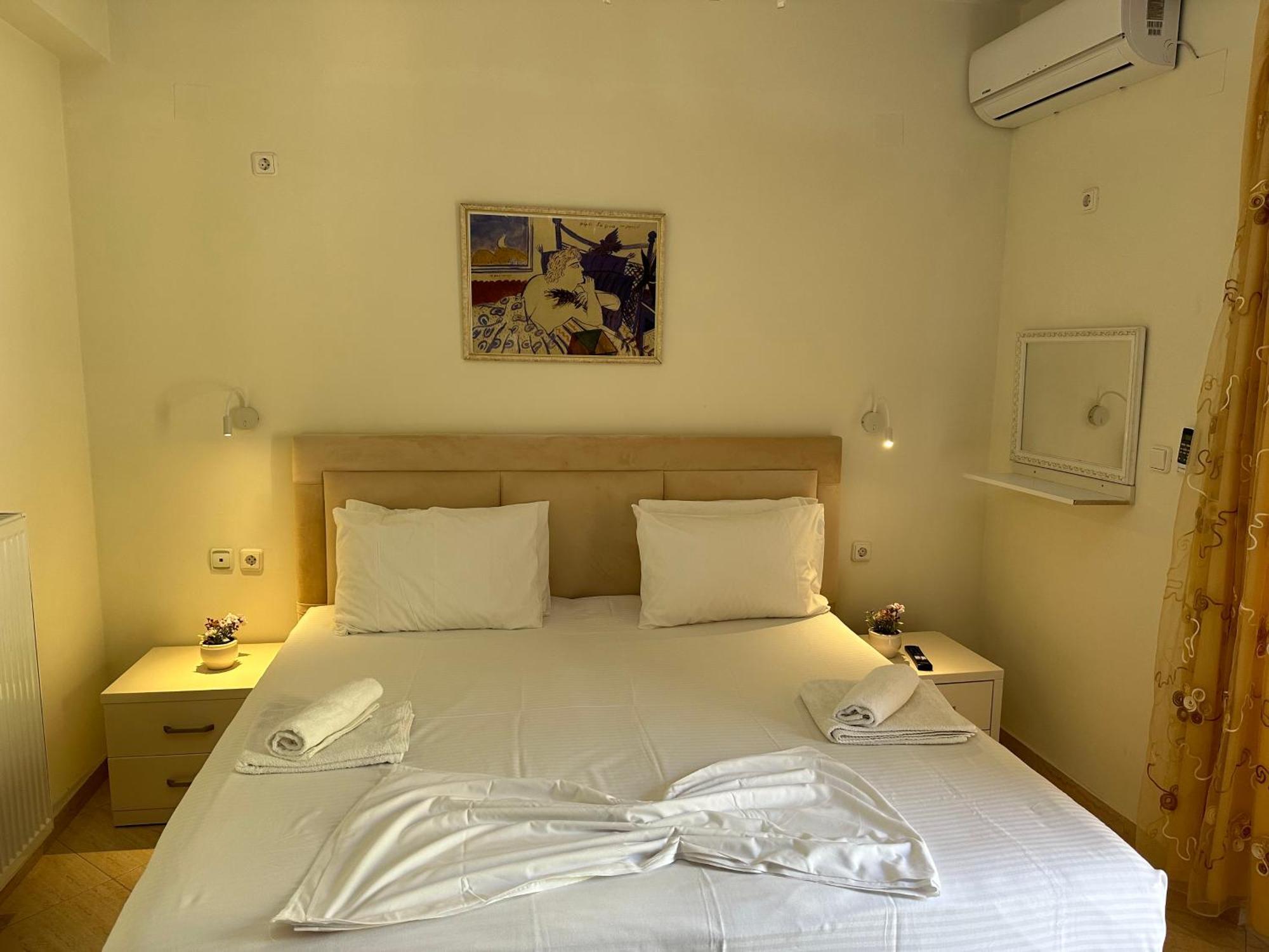 Sunny Holiday Sarande Exterior photo
